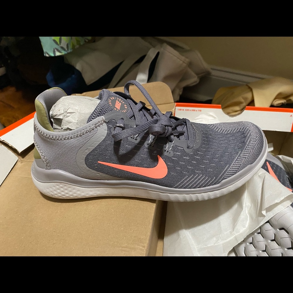 Brand new Nike free runs